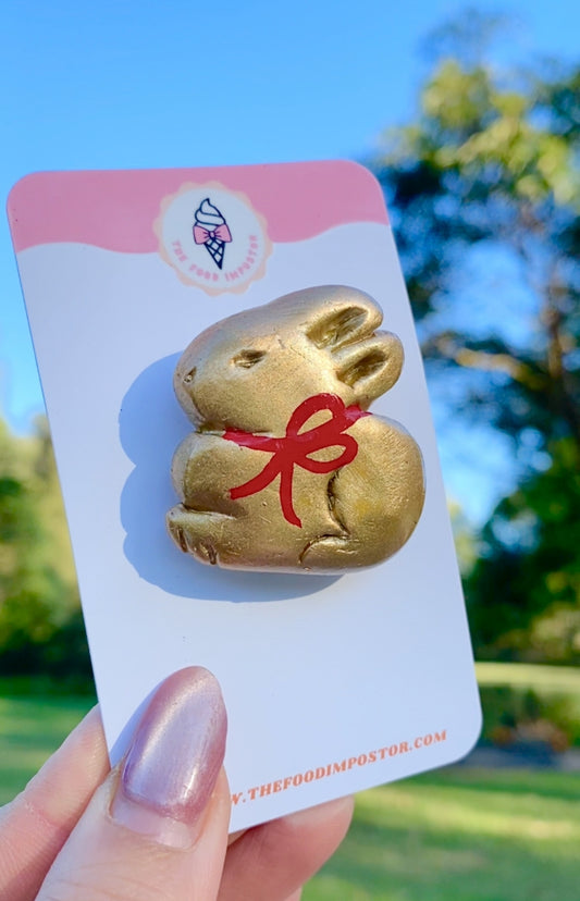 NEW! 🐰✨ LINDT BUNNY BROOCH ✨🐰