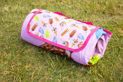 🍓 Aussie Ice Cream Picnic Mat