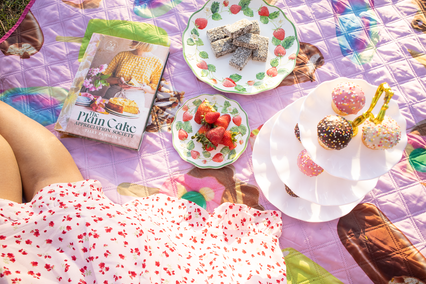🍓 Aussie Ice Cream Picnic Mat