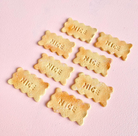 NICE BISCUIT EARRINGS